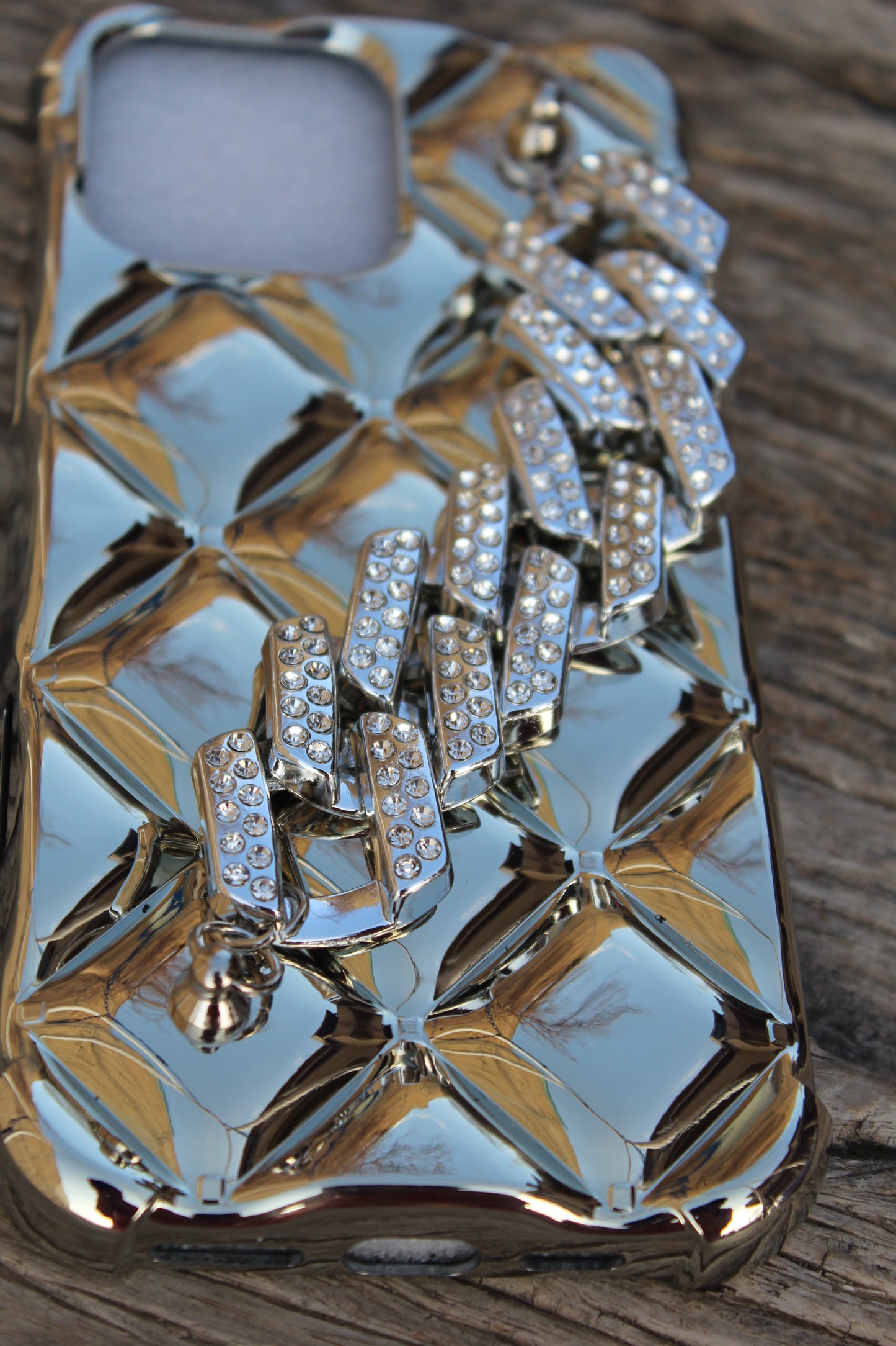 Luxury Glitter iPhone Case with Bracelet Chain - Sanarah Accessories