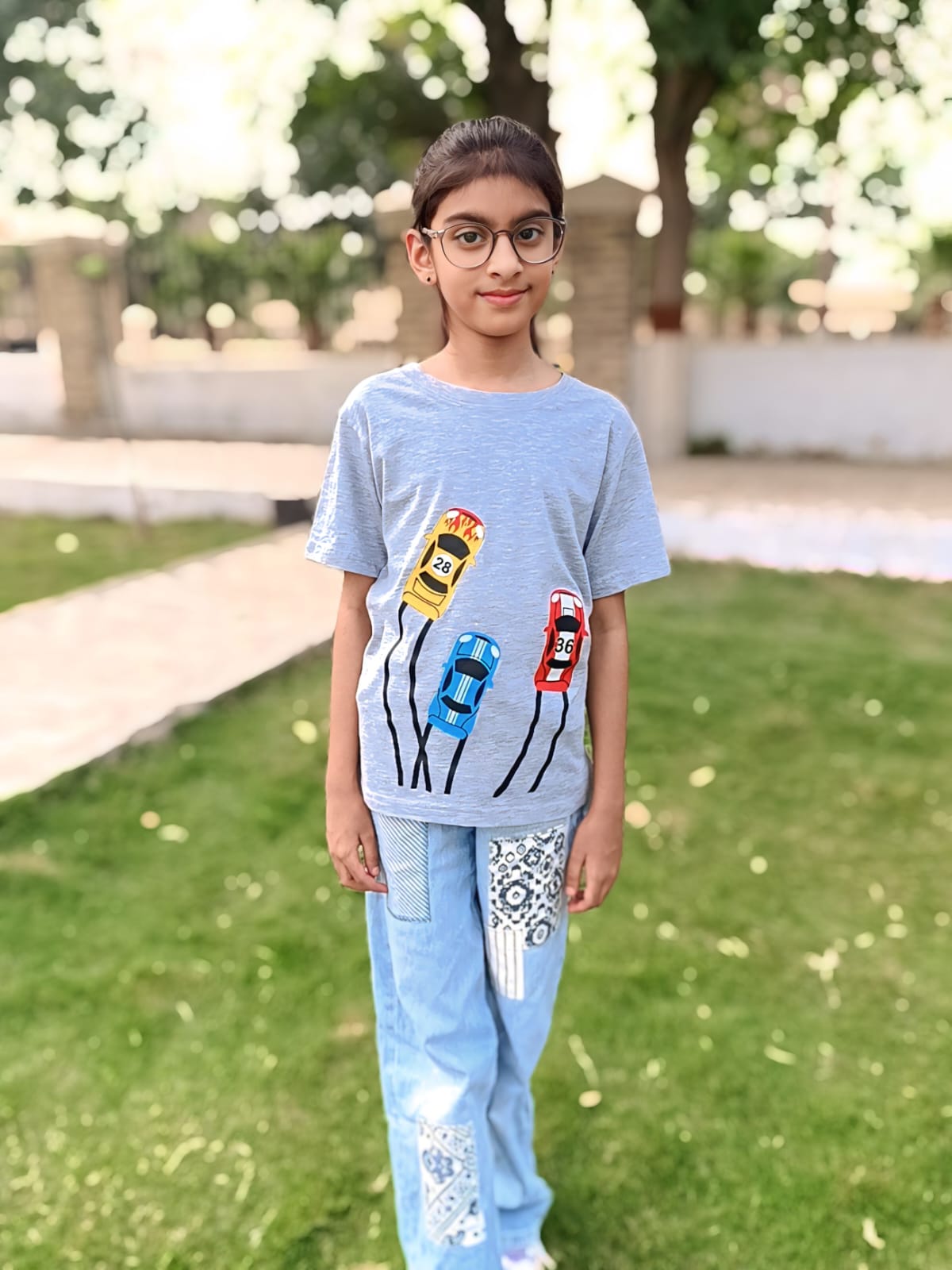 Mini Racers T-Shirt Grey β Tyre Trail Design - Sanarah Accessories