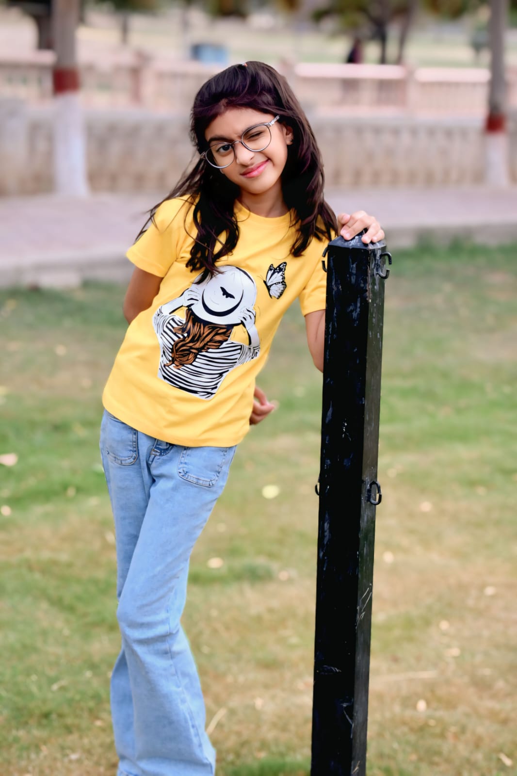 Butterfly Moment  Yellow T-Shirt – Dreamy Back - Sanarah Accessories
