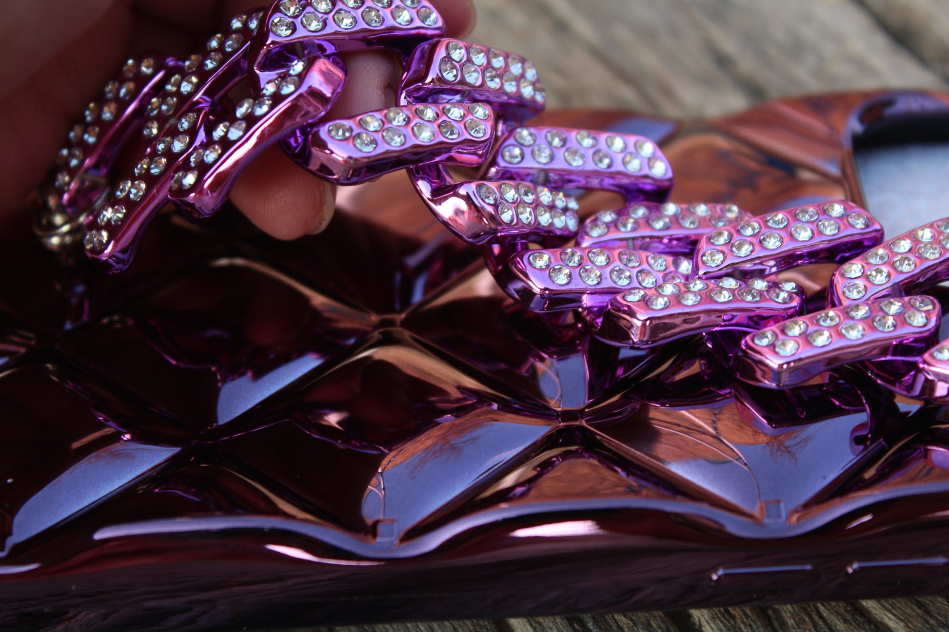 Luxury Glitter iPhone Case with Bracelet Chain - Sanarah Accessories